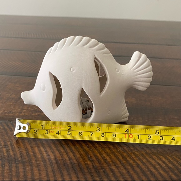 Set of 2 Light-up Ceramic Fish for Nautical Decor Customizable/ Paintable - Picture 7 of 13